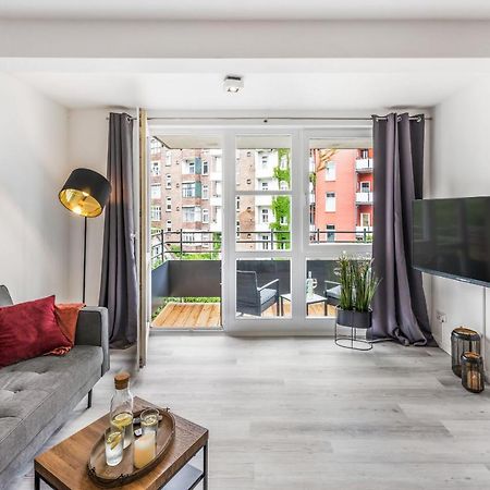 Cityoase Im Zentrum Mit 24-7 Self Check-In, Wlan & Smart Tv Кил Екстериор снимка